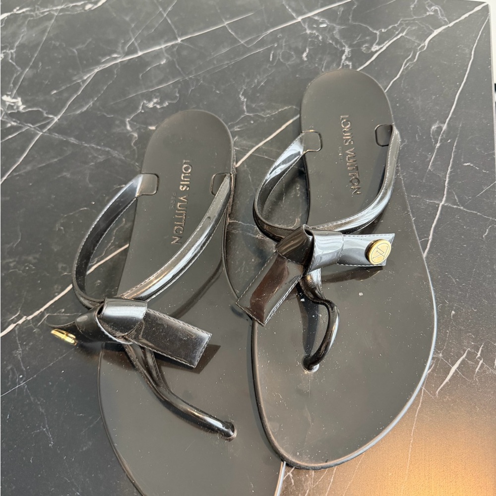 Louis Vuitton Black Bow Sandals